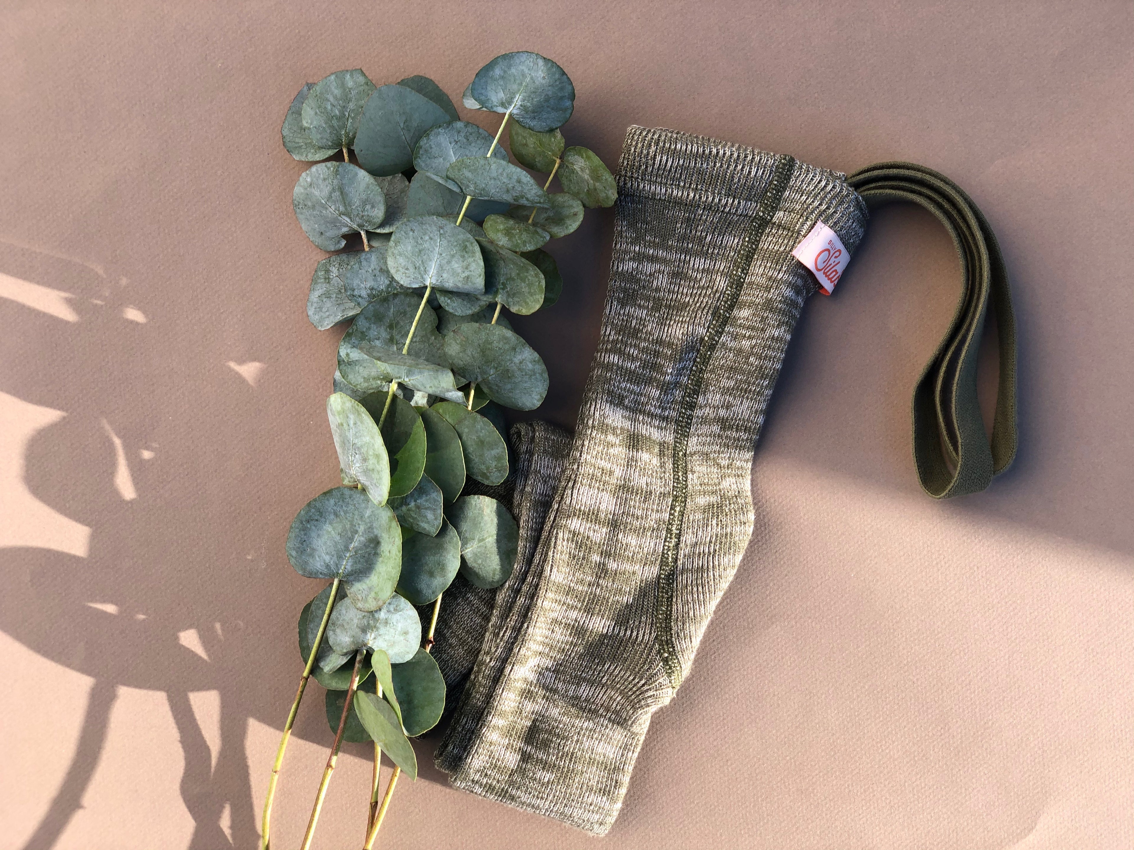 Footless Creamy Olive (6562051260501)