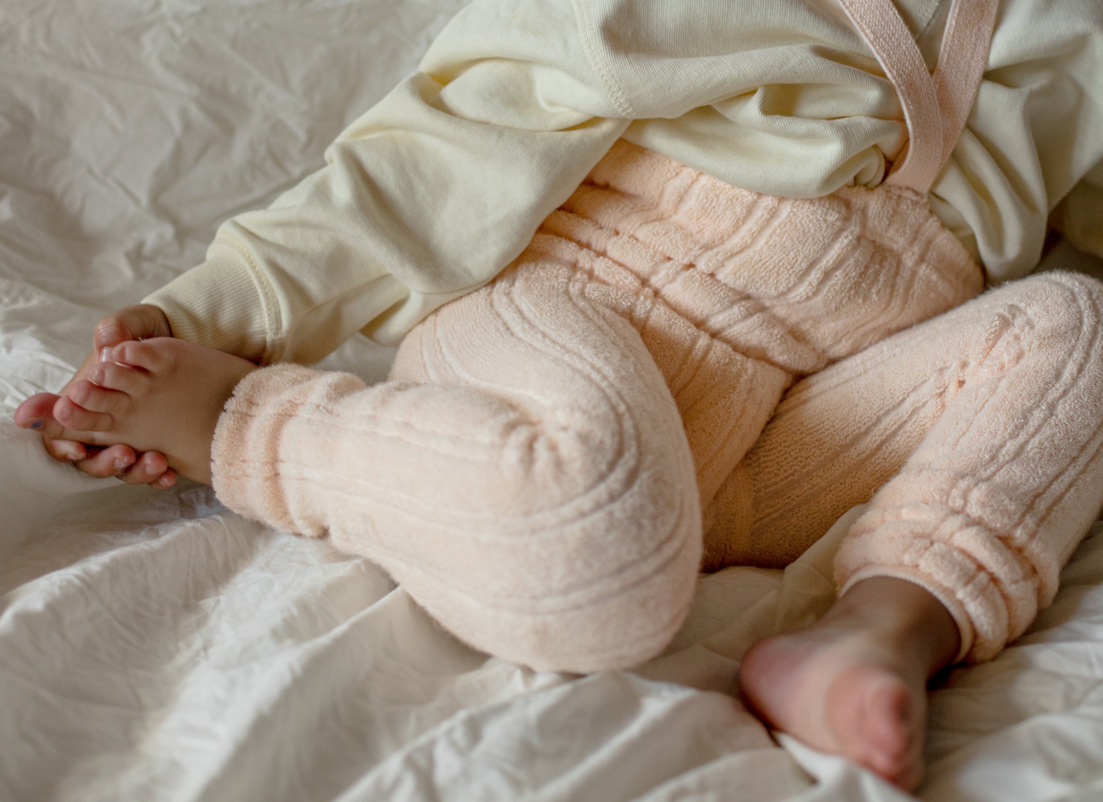 Granny Teddy Silky Peach Footless