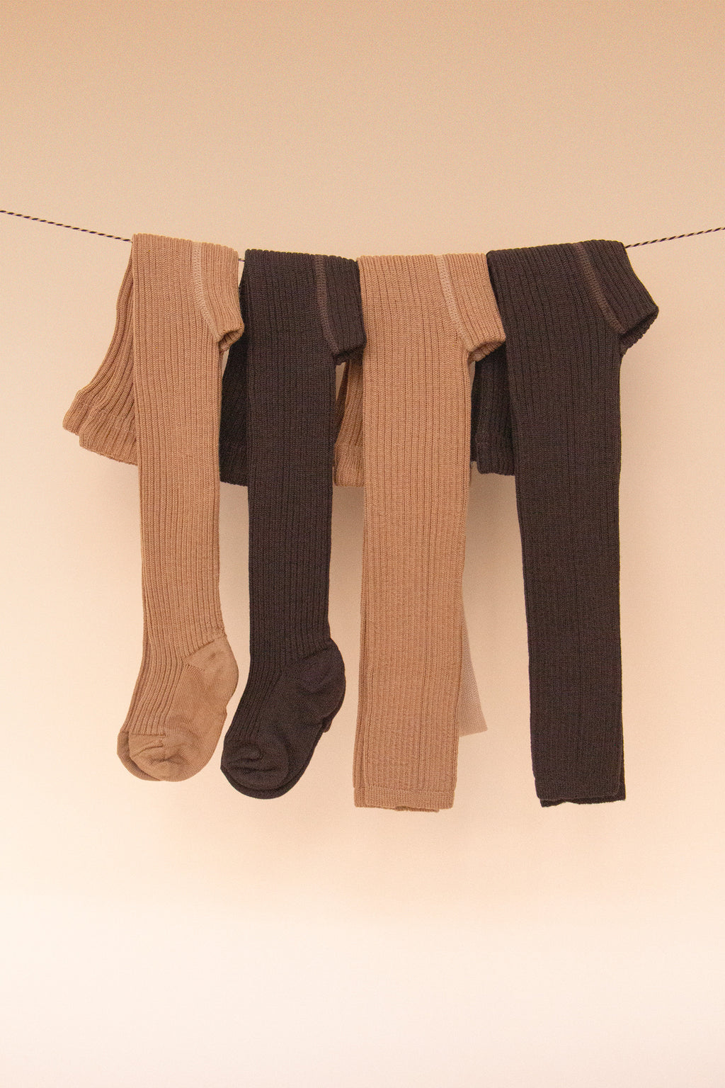 Wooly Cappuccino Merino Footed