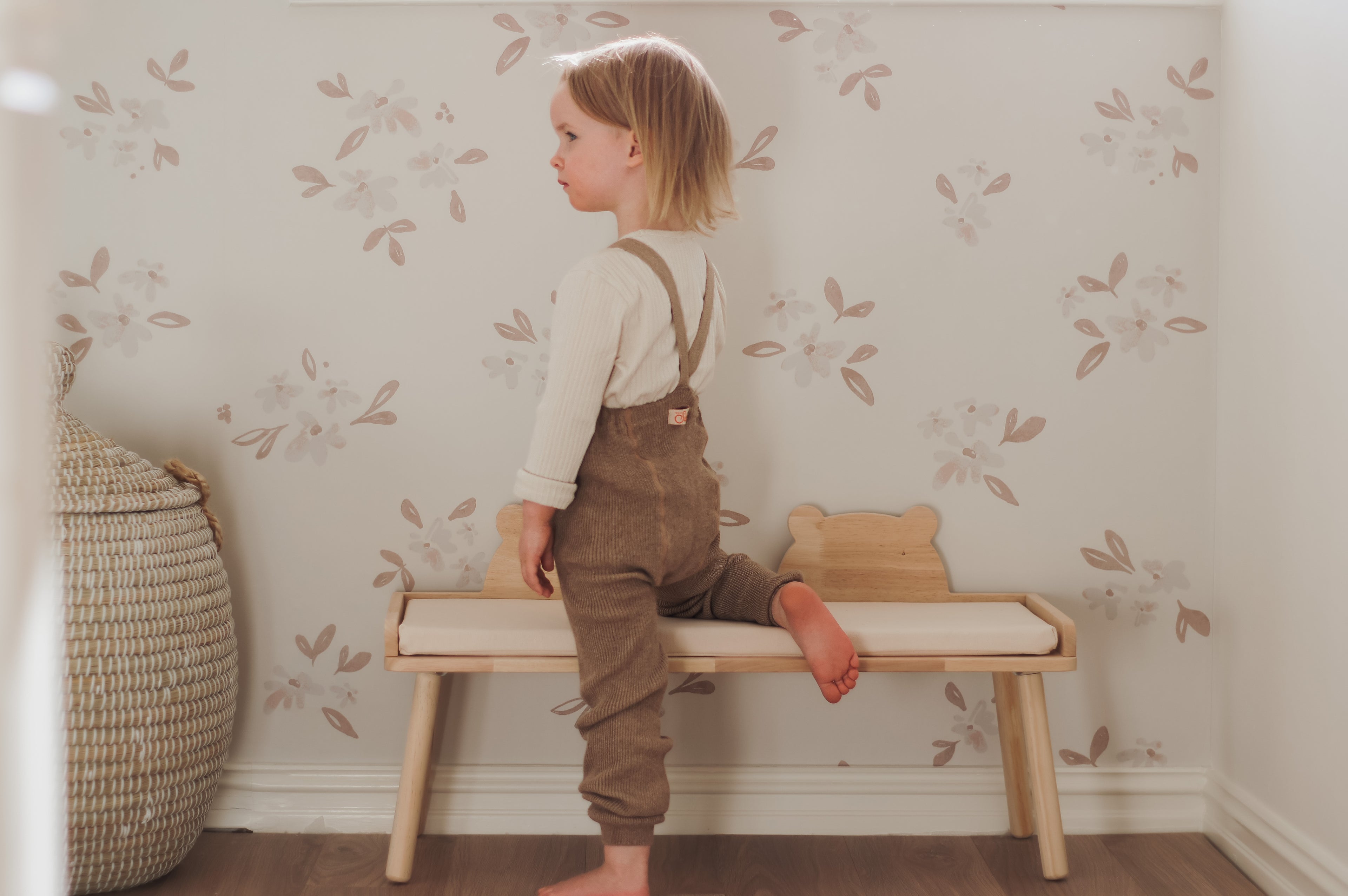 Roomy Peanut Blend Footless